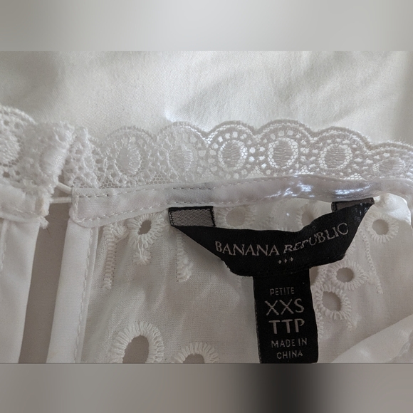 White Eyelet Lace Dress - Picture 4 of 4